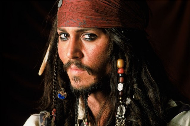 foto_articoli/6pu9em9bhosfyf4wvyrrs/Jack-Sparrow-Johnny-Depp-638x425.jpg